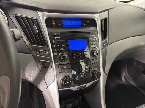 Used 2011 Hyundai Sonata GLS w/ Popular Equipment Pkg 2 FWD image 14