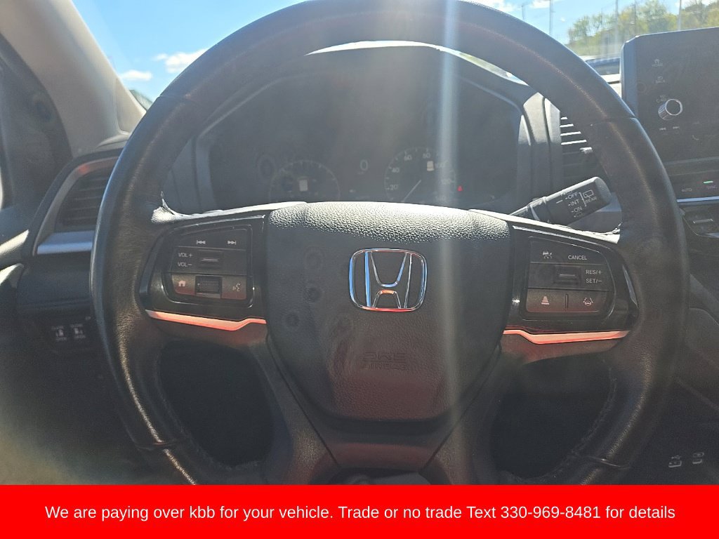 Used 2025 Honda Odyssey EX-L image 14