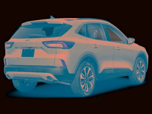 Certified 2023 Ford Escape Platinum w/ Premium Technology Package AWD/4WD image 2