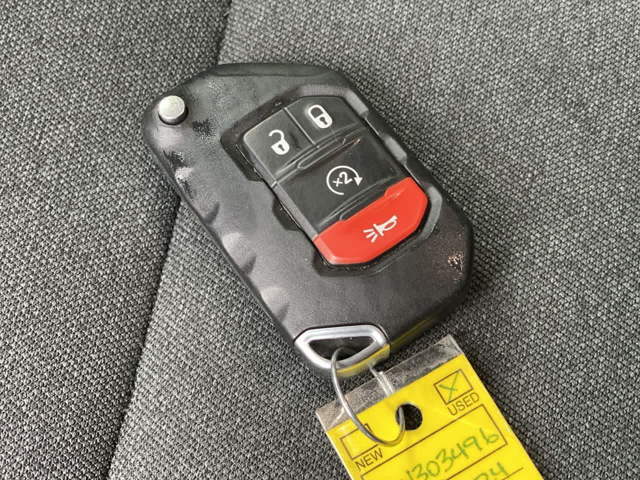 Used 2024 Jeep Wrangler Unlimited Sahara AWD/4WD image 28