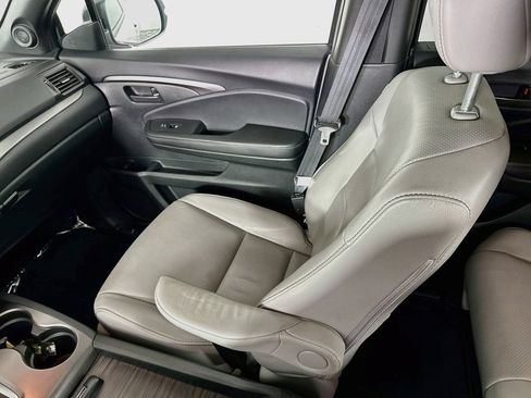 Used 2023 Honda Passport EX-L image 24