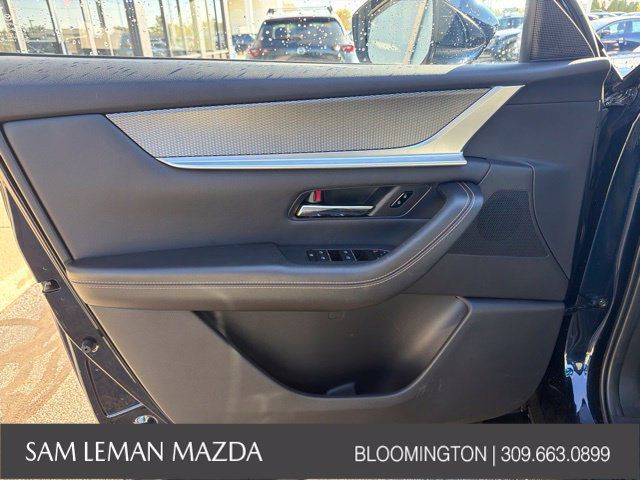 Used 2025 MAZDA CX-90 Plug-In Hybrid w/ Preferred AWD/4WD image 18