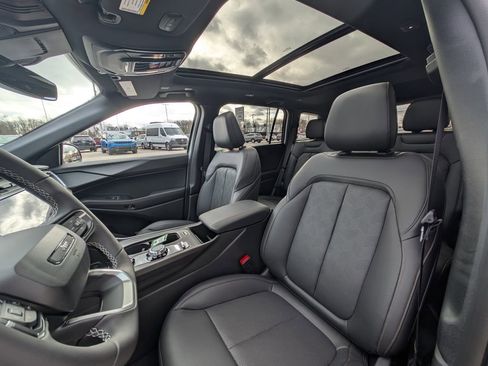 New 2026 Jeep Cherokee Overland AWD/4WD image 14