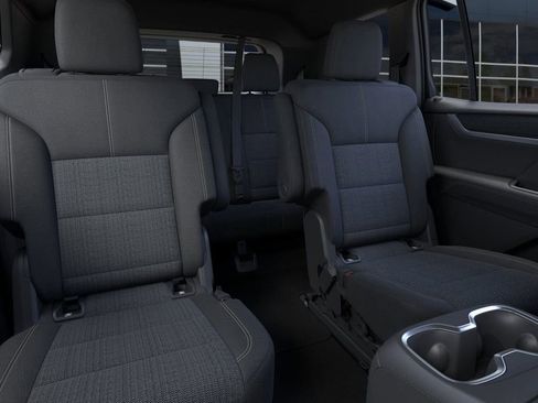 New 2026 GMC Acadia Elevation w/ Black Edition FWD image 17