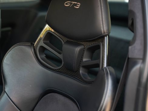 Used 2015 Porsche 911 GT3 RWD image 61
