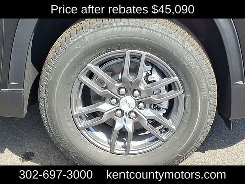 New 2026 GMC Acadia Elevation image 8