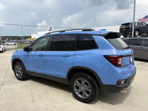 Certified 2025 Honda Passport TrailSport image 6