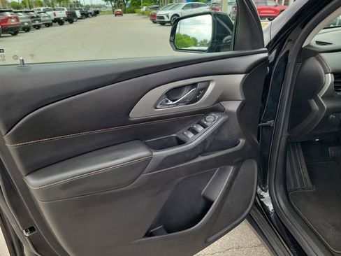 Used 2020 Chevrolet Traverse LS FWD image 16