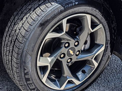 Used 2024 Chevrolet Trax LT FWD image 7