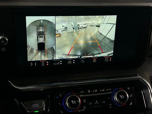 Used 2024 GMC Sierra 1500 Denali w/ Denali Reserve Package image 18