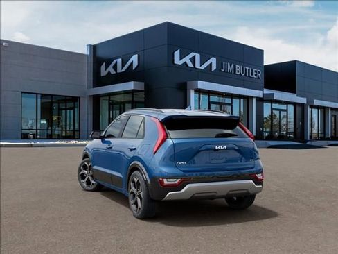 New 2026 Kia Niro SX Touring image 4