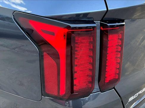 Used 2023 Kia Sorento EX FWD image 27