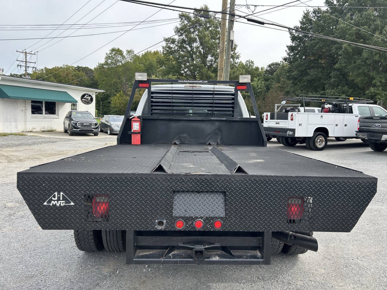 Used 2012 Ford F550 4x4 SuperCab Super Duty w/ XL Value Pkg image 7