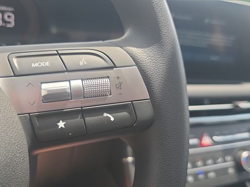 New 2026 Hyundai Tucson SE FWD image 24