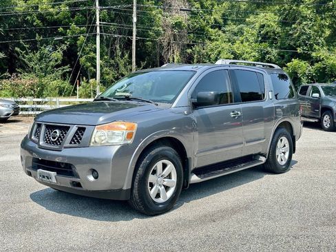 Used 2015 Nissan Armada SV RWD image 3