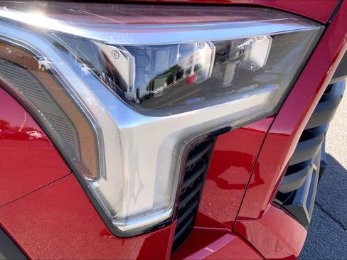New 2026 Toyota Tundra Limited AWD/4WD image 13