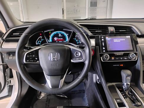 Used 2017 Honda Civic EX image 10