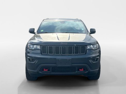 Used 2017 Jeep Grand Cherokee Trailhawk AWD/4WD image 9