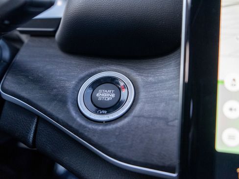 Used 2024 Jeep Grand Cherokee Limited image 22