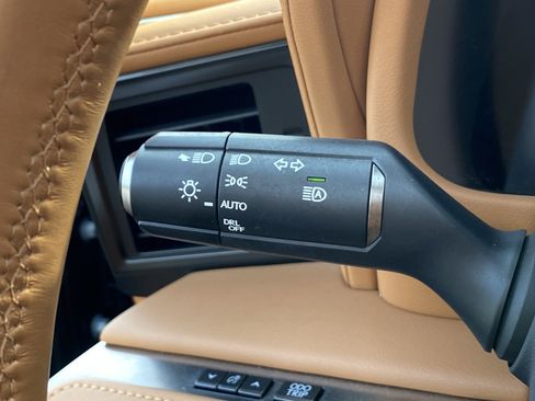 Used 2021 Lexus LC 500 Convertible w/ Touring Package image 24