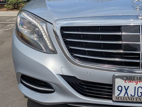 Used 2015 Mercedes-Benz S 550 Sedan image 21