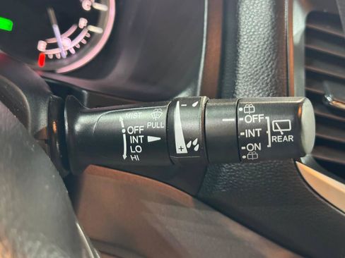 Used 2017 Honda Pilot EX-L image 25