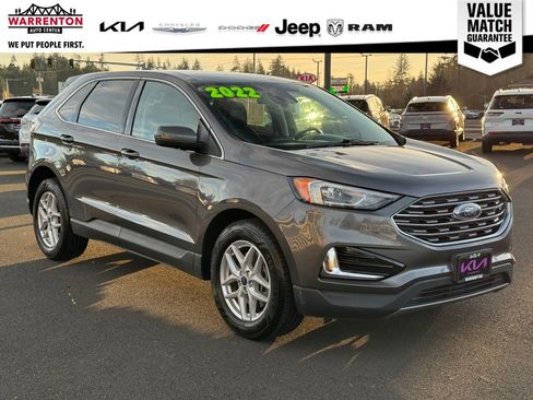 Used 2022 Ford Edge SEL image 11
