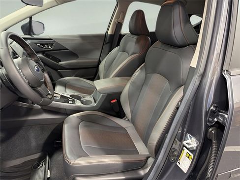 Certified 2025 Subaru Crosstrek 2.5i Limited w/ Popular Package #4A image 11