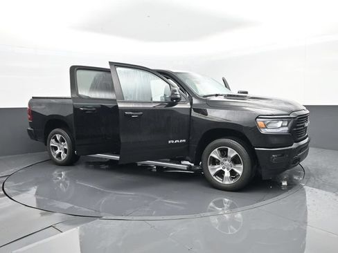 Used 2023 RAM 1500 Laramie AWD/4WD image 28