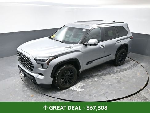 Used 2024 Toyota Sequoia Platinum image 20