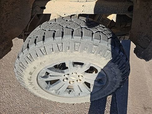 Used 2019 Chevrolet Colorado ZR2 w/ ZR2 Dusk Special Edition image 5