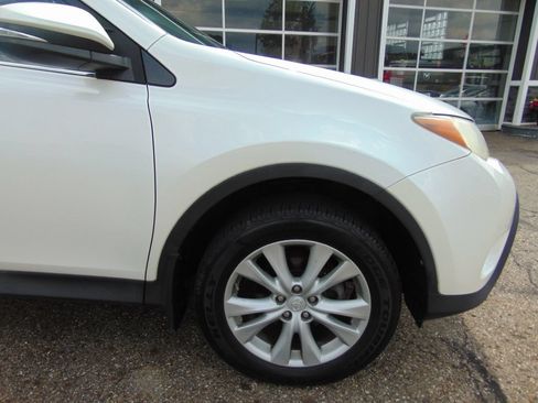 Used 2014 Toyota RAV4 Limited AWD/4WD image 11