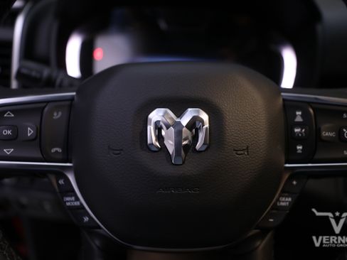 New 2026 RAM 1500 Big Horn AWD/4WD image 21