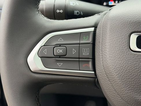 New 2026 Jeep Compass Limited w/ Sun, Sound & Navigation Group image 17