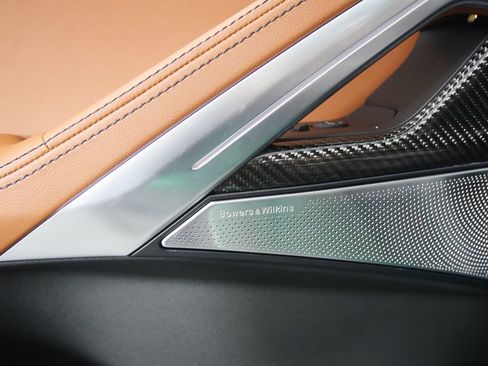 Used 2026 BMW X6 M60i image 9