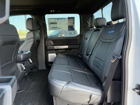 New 2025 Ford F150 Platinum w/ Equipment Group 702A High image 31