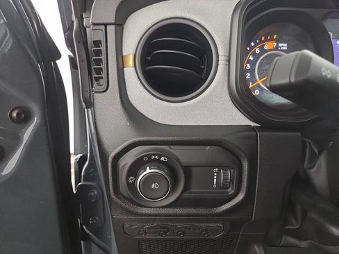 Used 2026 Jeep Wrangler Unlimited Sport AWD/4WD image 23