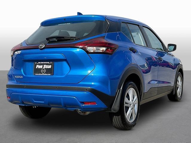 Certified 2025 Nissan Kicks Play S FWD image 7
