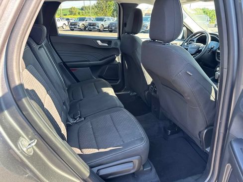 Used 2023 Ford Escape Active w/ Tech Pack #2 AWD/4WD image 17