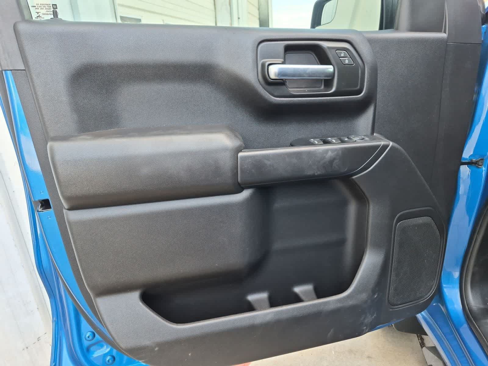 Used 2022 Chevrolet Silverado 1500 Custom Trail Boss AWD/4WD image 21