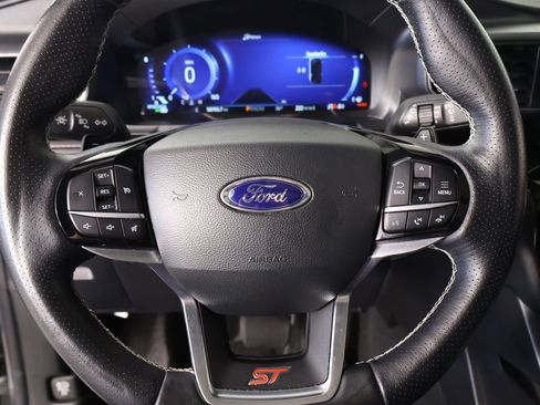 Used 2022 Ford Explorer ST w/ ST Street Pack image 3