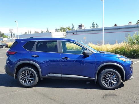 Certified 2023 Nissan Rogue S image 31