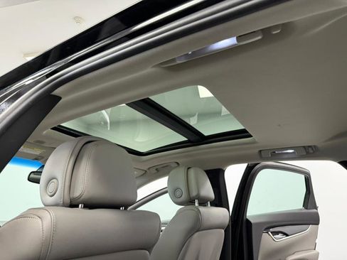 Used 2013 Cadillac XTS Luxury w/ Driver Awareness Package image 38