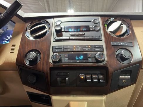 Used 2012 Ford F250 Lariat w/ Chrome Pkg AWD/4WD image 29
