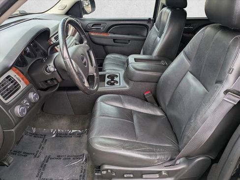 Used 2013 GMC Yukon XL SLT AWD/4WD image 15