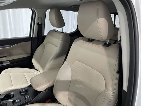 Used 2024 Ford Ranger Lariat w/ FX4 Off-Road Package image 17