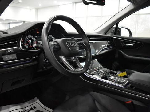 Used 2022 Audi Q7 3.0T Premium w/ Convenience Package image 14