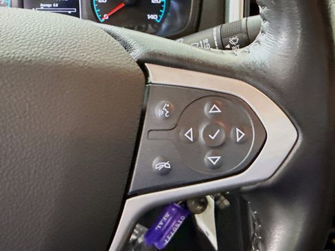 Used 2022 Chevrolet Colorado LT w/ Fleet Safety Package RWD image 15