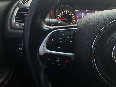 Used 2019 Jeep Compass Trailhawk AWD/4WD image 29