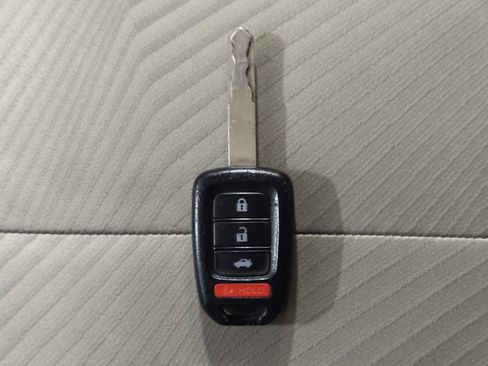 Used 2016 Honda Accord LX image 32